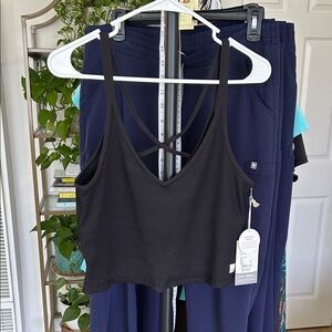NWT Vuori Ribbed Tank. Size XL